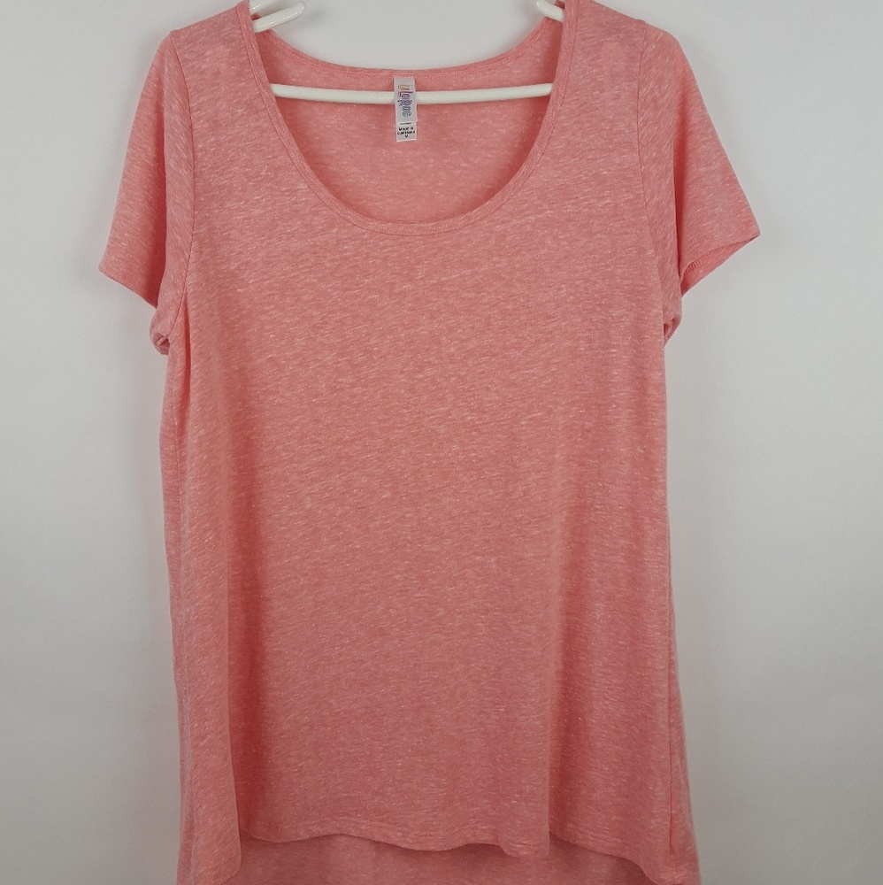 🍃🌹 LuLaRoe Perfect Tee - Size M